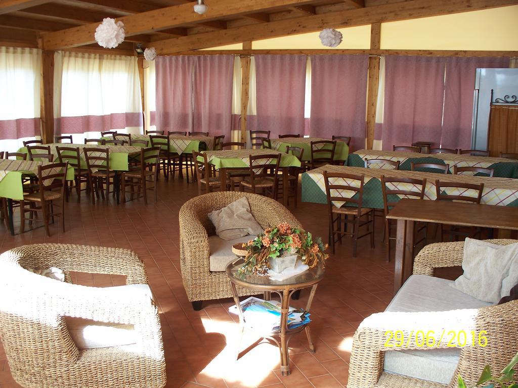 Agriturismo B&B Casteldoria Santa Maria  Eksteriør billede